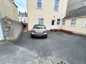 Photo 18- click for photo gallery